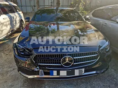 2021, Mercedes-Benz / E 350, 111786 км., hybrid