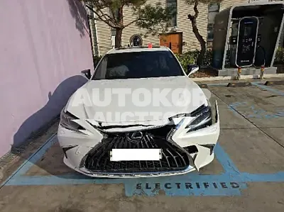 2023, Lexus / es300h, hybrid