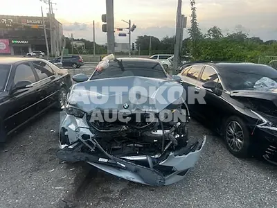 2025, BMW / 520, 9300 км., gas