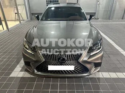 2018, Lexus / LS 500, VIN: JTHCYLFF3J5000807, 80076 км., hybrid