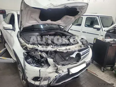 2019, Mercedes-Benz / GLC 300, VIN: WDC0G4KB3KF666121, 23705 км., gas