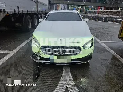 2023, Mercedes-Benz / e250, 40000 км., gas