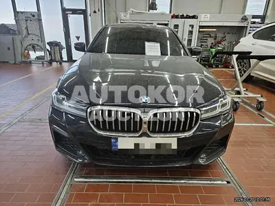 2023, BMW / 530i, 42298 км., gas