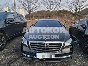 2019, Mercedes-Benz / S 560, VIN: WDDUG8GB2KA435544, 131511 км., gas