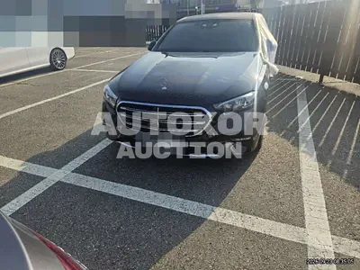 2024, Mercedes-Benz / e300, 22174 км., diesel