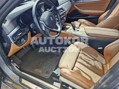 2018, BMW / 520, 100000 км., diesel