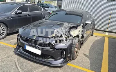 2017, Kia / Stinger, VIN: KNAE351ABJS002064, 129226 км., gas