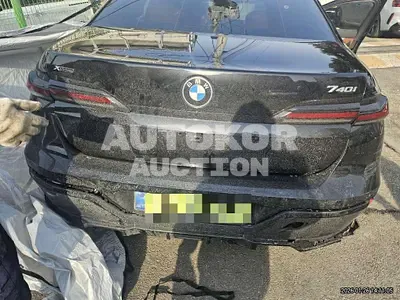 2025, BMW / 740i, 5467 км., gas