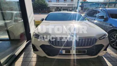 2024, BMW / 520i, 75067 км., gas, 1998 куб.см.