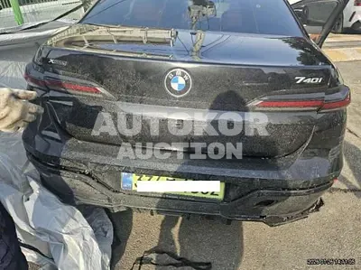 2025, BMW / 740i, VIN: WBA31EH04SCV67399, 5467 км., gas