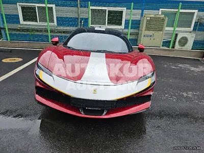 2021, Ferrari / sf90 stradale, 8000 км., gas