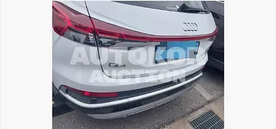2022, Audi / e-tron, 56748 км., electric, 234 куб.см.