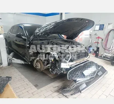 2022, Genesis / G90, 135674 км., gas, 3500 куб.см.