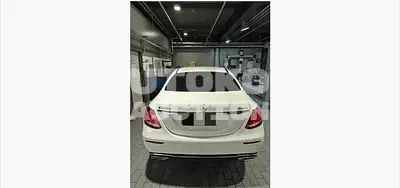 2018, Mercedes-Benz / E 220, 118119 км., diesel, 1950 куб.см.
