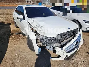 2015, Mercedes-Benz / E 250, VIN: WDDHF9HB6GB201322, 118824 км., diesel, 2143 куб.см.