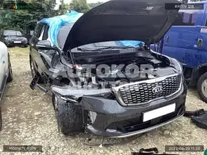 2018, Kia / Sorento, VIN: KNAPS81ABKA524311, diesel