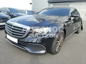 2019, Mercedes-Benz / E 220, VIN: WDDZF0FB5KA558850, diesel
