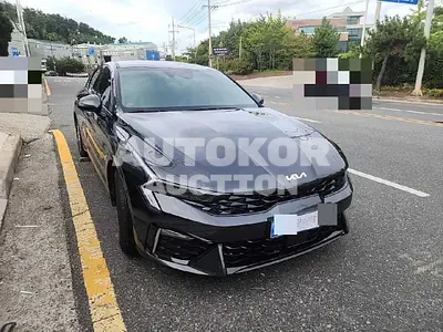 2024, Kia / K5, 7000 км., hybrid, 1999 куб.см.