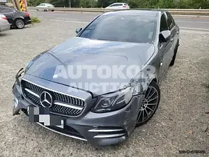 2016, Mercedes-Benz / E 220, 172118 км., diesel