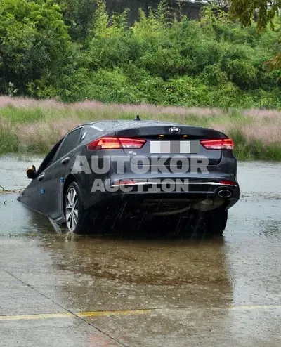 2017, Kia / K5, 100000 км., gas