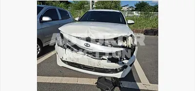2016, Kia / K5, 145929 км., hybrid, 1999 куб.см.