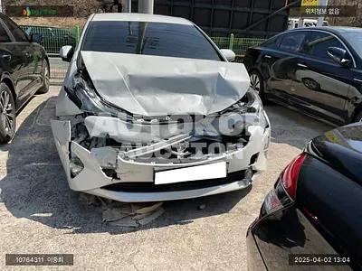 2017, Toyota / Prius, VIN: JTDKBRFU7H3572310, 132000 км., hybrid