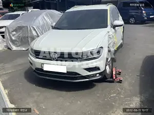 2018, Volkswagen / Tiguan, VIN: WVGZZZ5NZJW916566, 29933 км., diesel