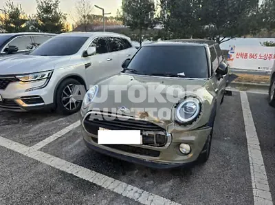 2019, MINI / Cooper, 56498 км., gas