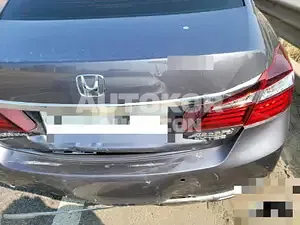 2017, Honda / Accord, VIN: 1HGCR2680HA515728, 70000 км., gas