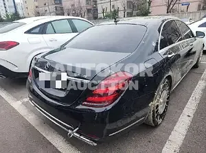 2018, Mercedes-Benz / S 560, VIN: WDDUG8GB0JA394796, 97042 км., gas, 3982 куб.см.