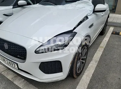 2018, Jaguar / E-Pace, VIN: SADFA2BX6J1Z08255, 46867 км., gas