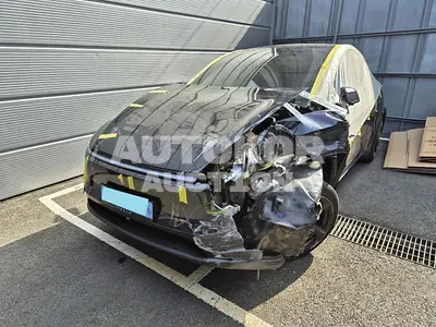 2025, Tesla / Model Y, VIN: LRWYGCFJ3SC136590, electric