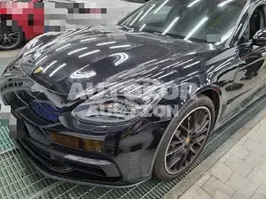 2018, Porsche / Panamera, 60000 км., gas
