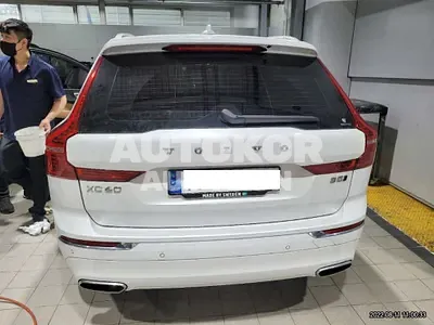 2021, Volvo / XC60, VIN: YV1UZL12CM1847089, 12200 км., gas