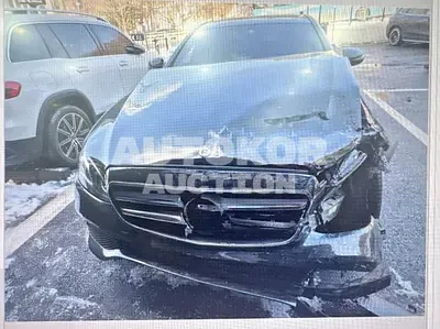 2019, Mercedes-Benz / e300, VIN: WDDZF4JB8KA603388, 37869 км., gas
