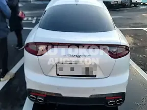 2017, Kia / Stinger, VIN: KNAE351ABJS002842, 55000 км., gas