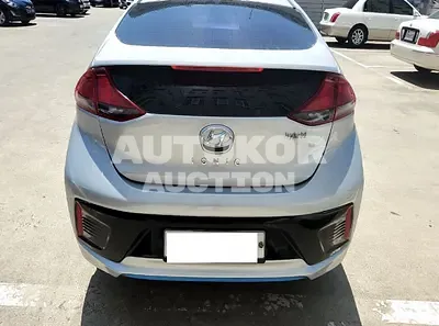 2018, Hyundai / Ioniq, VIN: KMHC851CGJU045877, 209843 км., hybrid