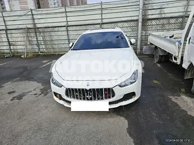 2017, Maserati / maserati, VIN: ZAM57XSG3H1219153, 99000 км., gas