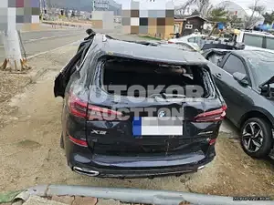 2022, BMW / 545, 400000 км., hybrid