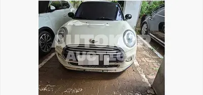 2015, MINI / Cooper, 140760 км., gas, 1499 куб.см.