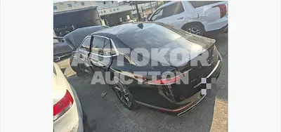2022, Genesis / G90, 110000 км., gas, 3470 куб.см.
