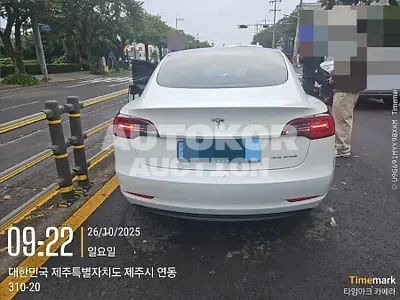 2022, Tesla / Model 3, 78361 км., electric