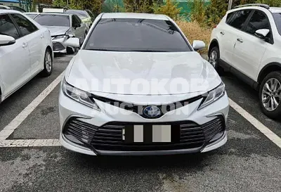 2023, Toyota / Camry, 32047 км., hybrid, 2487 куб.см.