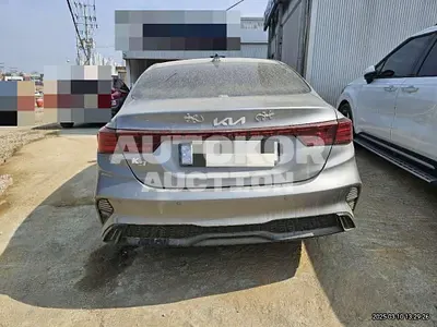 2022, BMW / Z1, 19274 км., gas, 1600 куб.см.