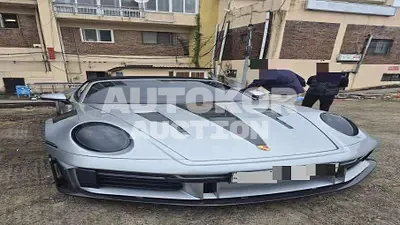 2020, Porsche / 911, 70918 км., gas, 2981 куб.см.