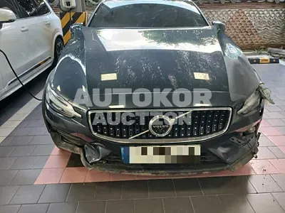 2021, Volvo / V60, 60000 км., gas