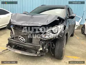 2017, Hyundai / Santa FE, VIN: KMHSW81UBJU785218, diesel