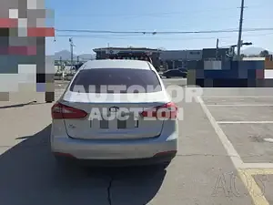 2015, BMW / Z1, VIN: KNAFX412BFA918381, 169396 км., gas