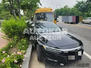 2020, Honda / Accord, VIN: 1HGCV3690LA510012, 400000 км., hybrid