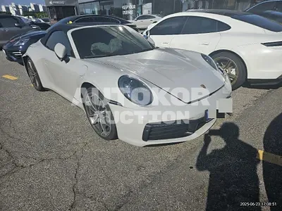 2024, Porsche / 911, gas